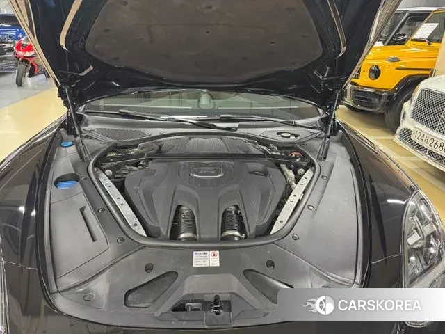 Porsche Panamera (971) id 3229775 из Кореи 16