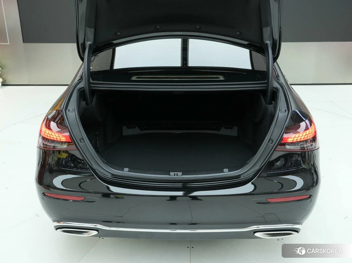 Mercedes-Benz E-class id 4486401 из Китая 18