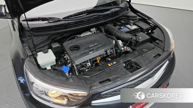 Kia Stonic id 4465675 из Кореи 16