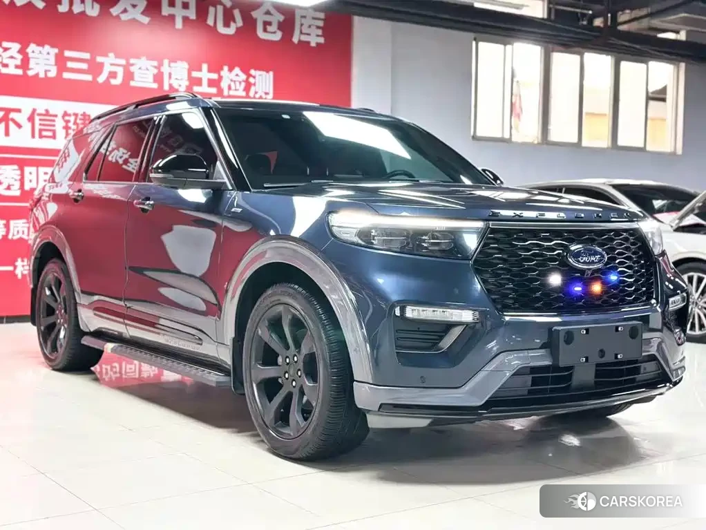 Ford Explorer 2023 Синий из Китая, фото 6
