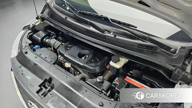 Hyundai The New Grand Starex id 4508575 из Кореи 16