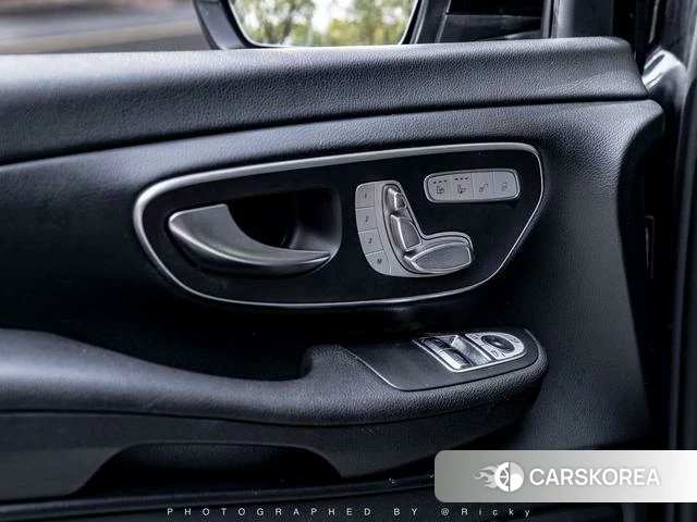 Mercedes-Benz V-class id 4256494 из Китая 10