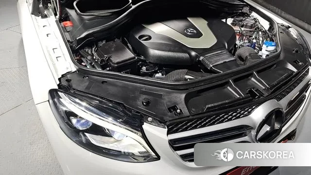 Mercedes-Benz GLE - Class W166 id 3627079 из Кореи 16