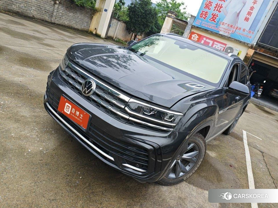 Volkswagen Tourang 2021 Черный из Китая, фото 6