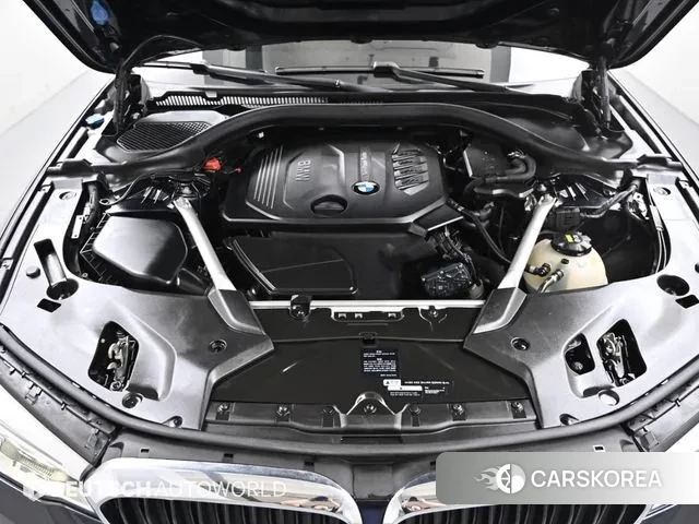 BMW 5 Series (G30) id 3460343 из Кореи 16