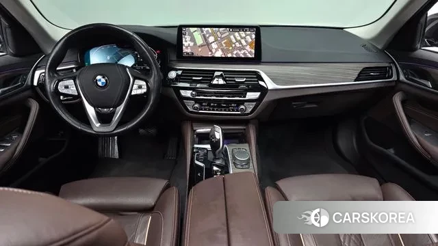 BMW 5 Series (G30) id 3514341 из Кореи 16