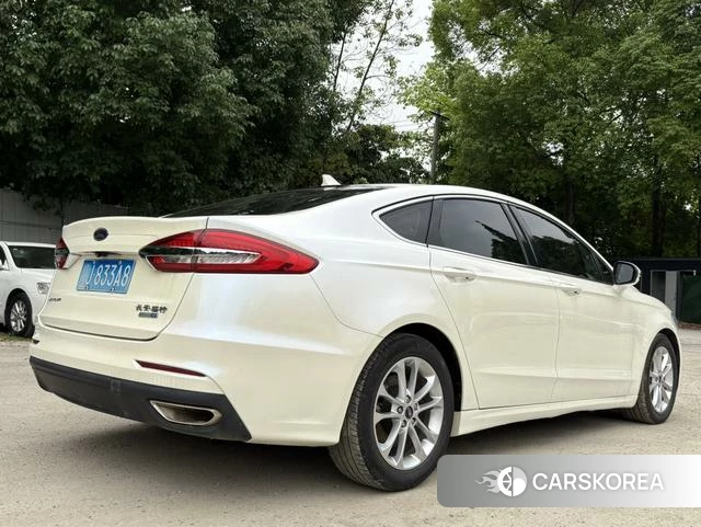 Ford Mondeo id 4387642 из Китая 16