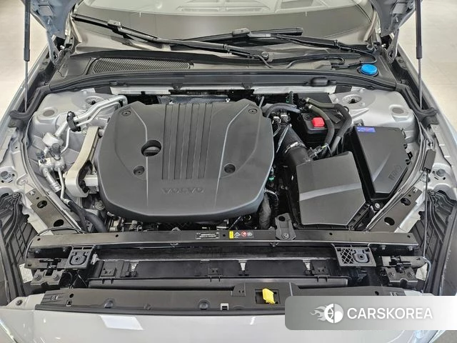 Volvo V60 Cross-Country 2nd Generation id 4528011 из Кореи 13