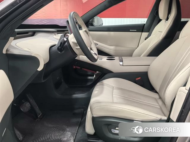 Xiaomi Car Xiaomi YU7 2026 Серебристо-серый из Китая, фото 6