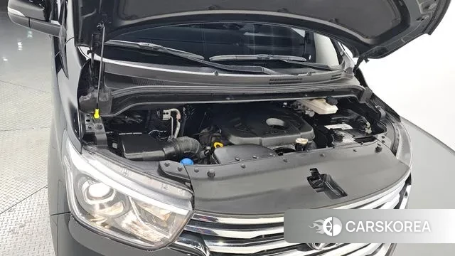 Hyundai The New Grand Starex id 3616819 из Кореи 16