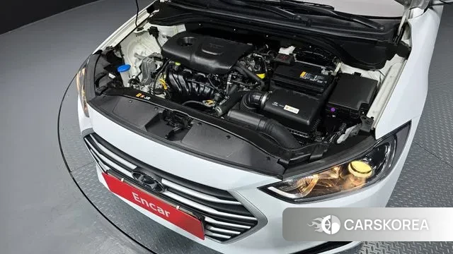 Hyundai Avante AD id 3474819 из Кореи 16