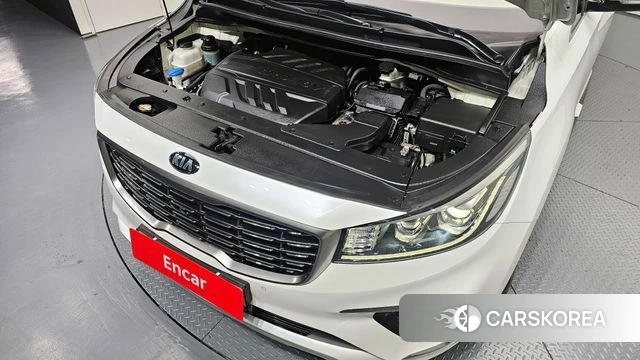 Kia The New Carnival id 3867366 из Кореи 16