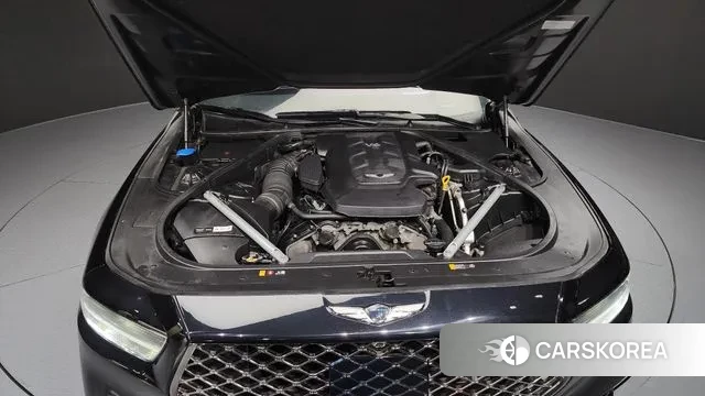 Genesis G90 id 3578306 из Кореи 16