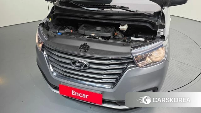 Hyundai The New Grand Starex id 4543364 из Кореи 28