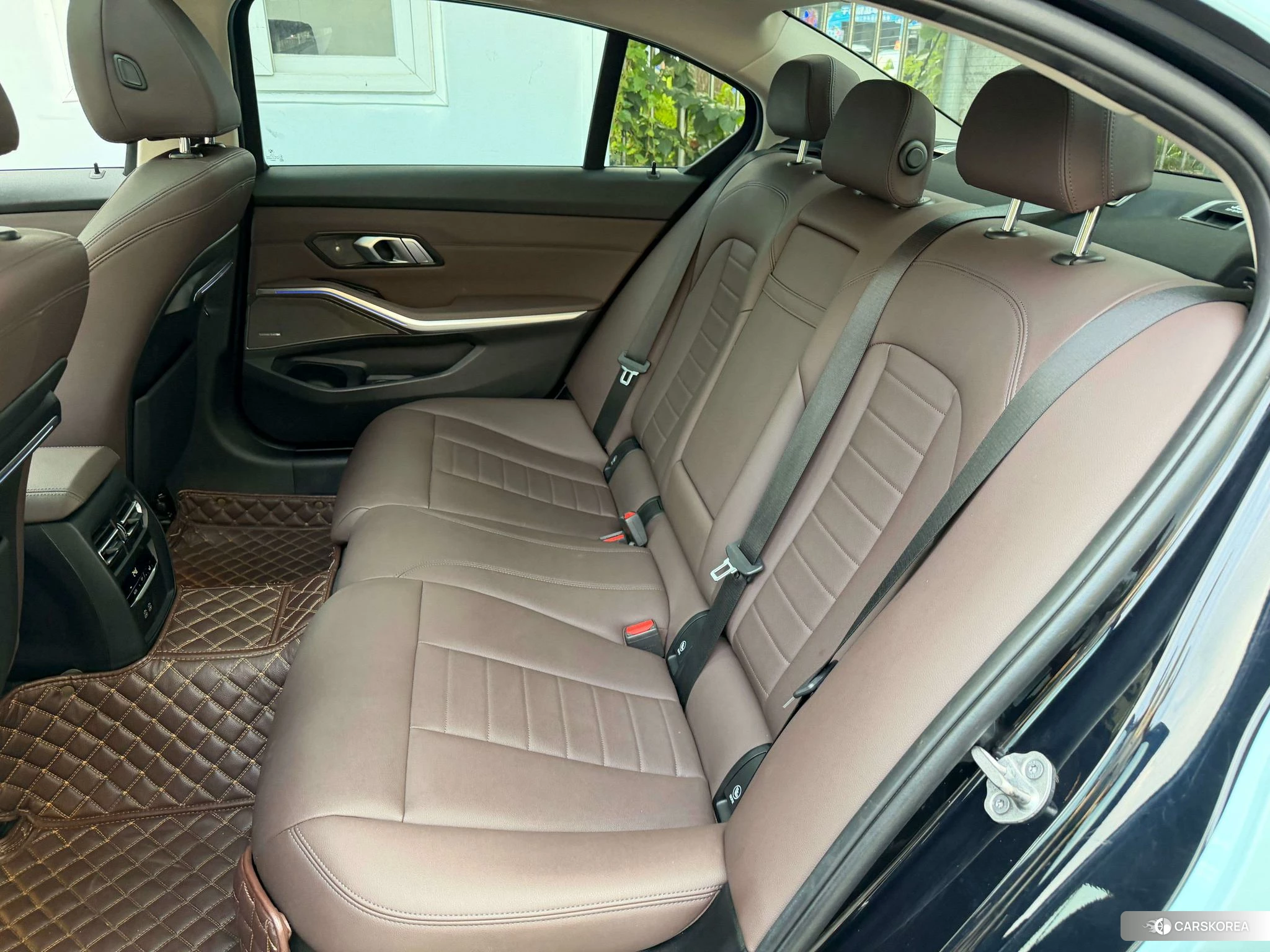 BMW 3 series id 4454257 из Китая 9