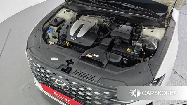 Hyundai The New Grandeur IG id 4310338 из Кореи 29