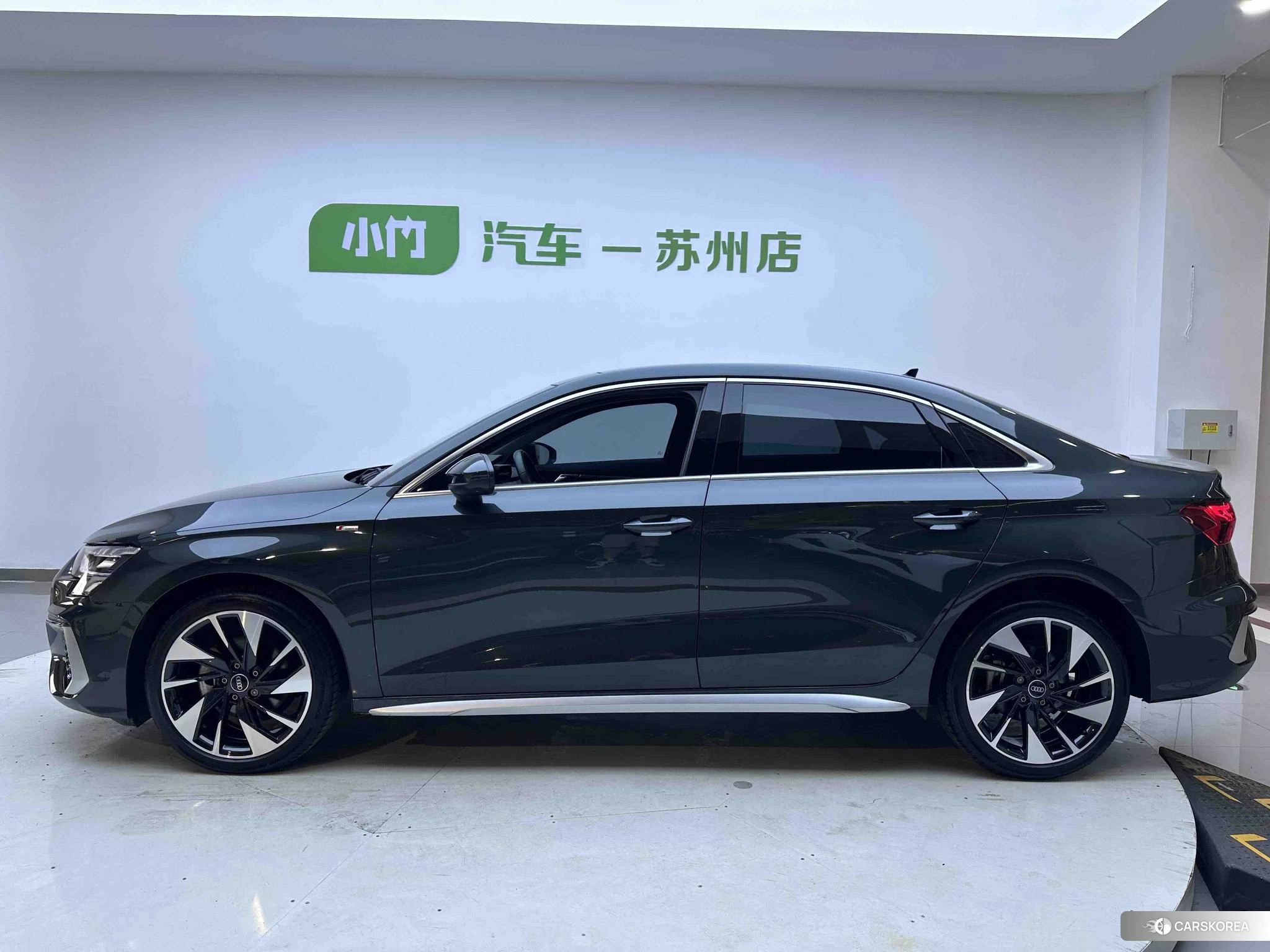 Audi A3 id 4486453 из Китая 11
