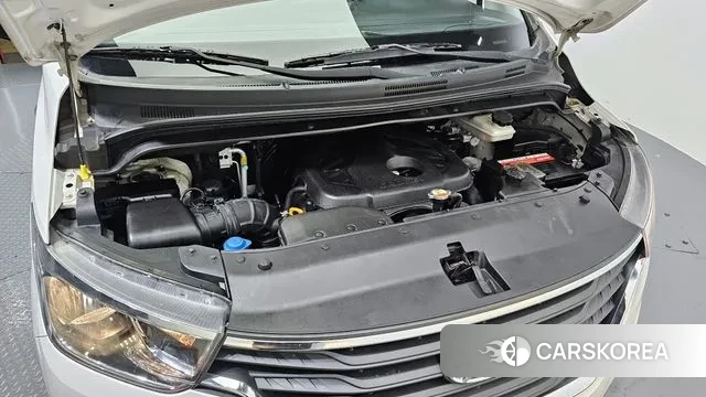 Hyundai The New Grand Starex id 3429583 из Кореи 16