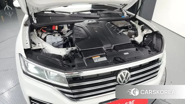 Volkswagen Touareg 3rd generation id 3621944 из Кореи 16