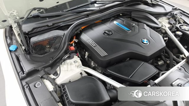 BMW 5 Series (G30) id 4670999 из Кореи 32