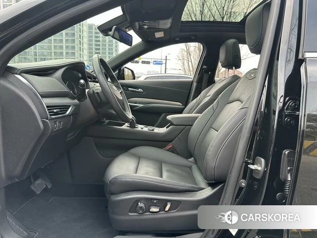 Cadillac XT4 id 4212596 из Китая 19