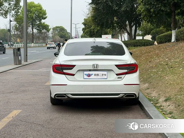 Honda Accord 2023 Белый из Китая, фото 6