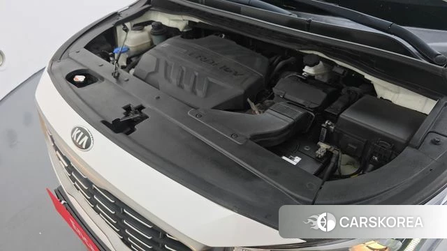 Kia The New Carnival id 4895389 из Кореи 16