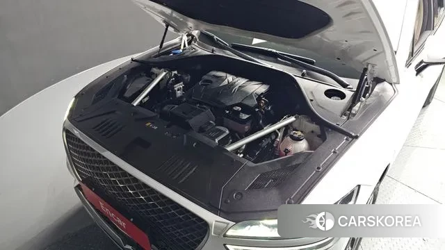 Genesis GV70 id 3401818 из Кореи 16