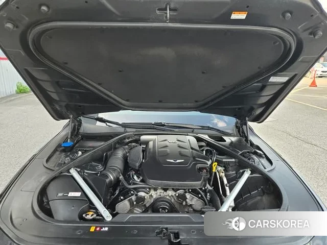 Genesis G90 id 3068674 из Кореи 16