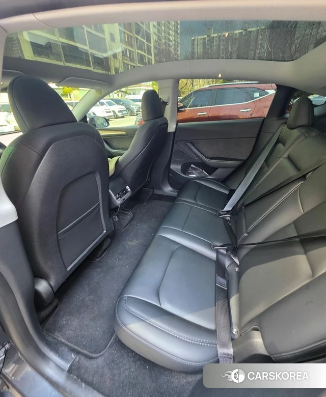 Tesla Model Y id 3850749 из Кореи 8