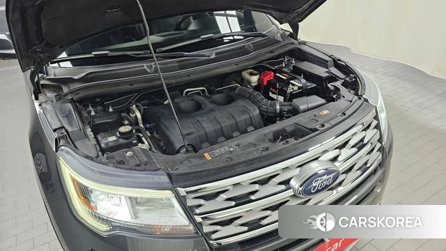 Ford Explorer id 4430548 из Кореи 16