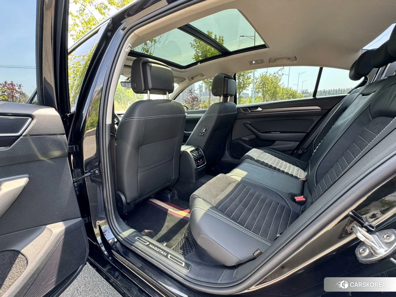 Volkswagen Magotan id 4453967 из Китая 15