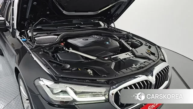 BMW 5 Series (G30) id 2984211 из Кореи 16