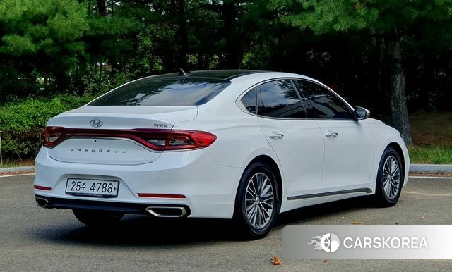Hyundai Grandeur IG Hybrid id 4667777 из Кореи 16