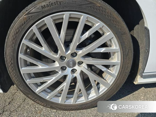 Audi A8 (D5) id 4324649 из Кореи 9