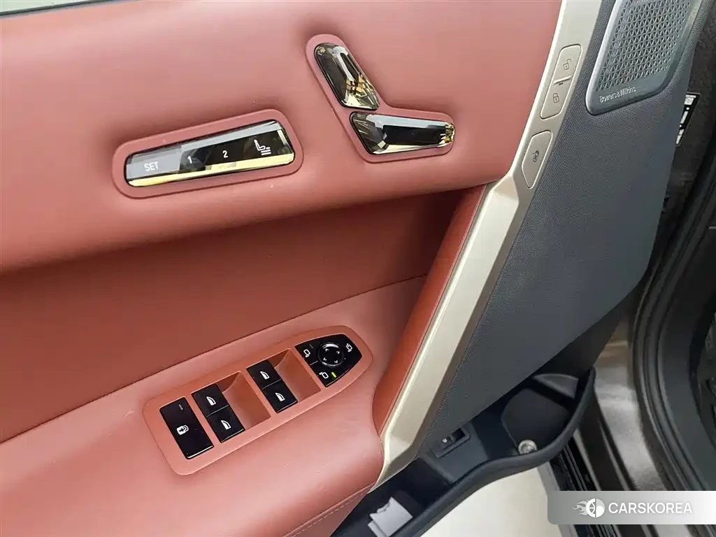 BMW iX M60 id 4576649 из Китая 13