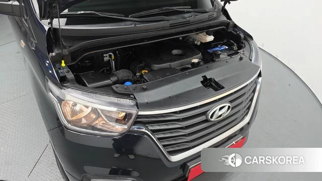 Hyundai The New Grand Starex id 3843839 из Кореи 16