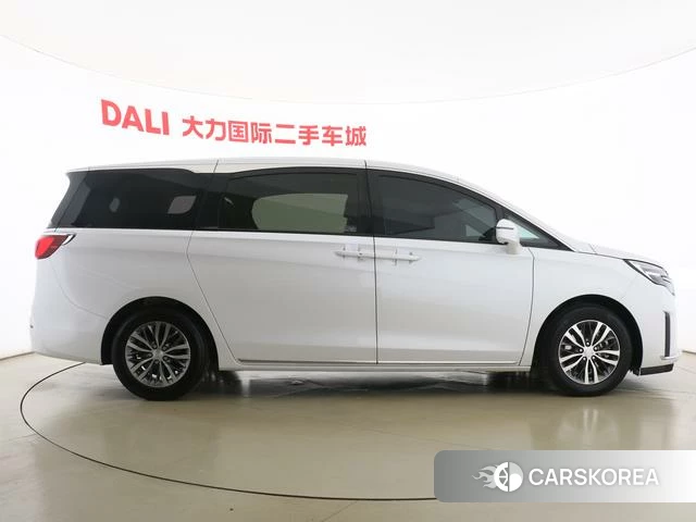 Buick GL8 id 4198993 из Китая 12