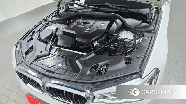 BMW 5 Series (G30) id 3480422 из Кореи 16