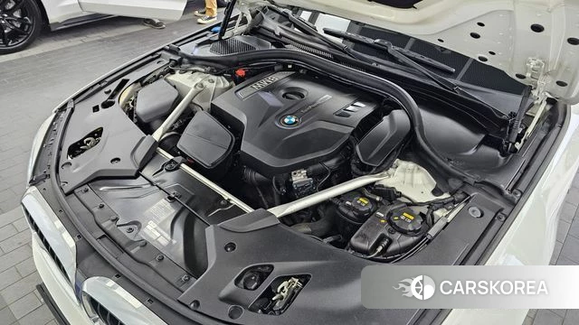 BMW 5 Series (G30) id 4536833 из Кореи 28