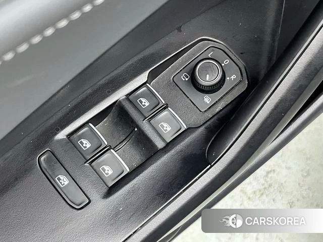 Volkswagen Sagitar id 4333871 из Китая 24