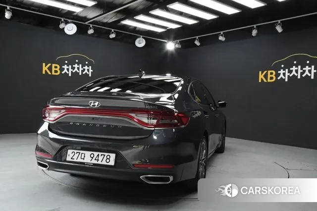 Hyundai Grandeur IG Hybrid id 3039541 из Кореи 16