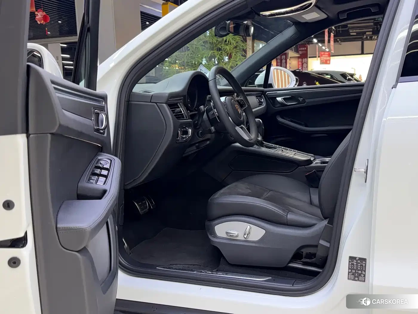 Porsche Macan id 4577777 из Китая 19