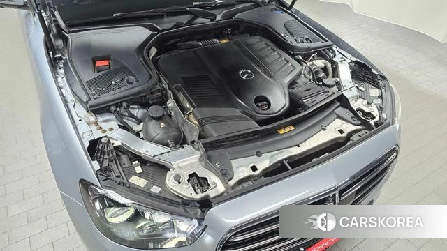 Mercedes-Benz E-Class W213 id 4293877 из Кореи 29