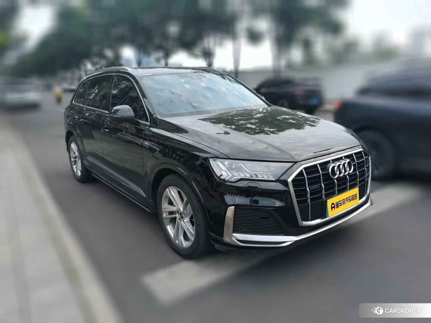 Audi Q7 id 4405835 из Китая 17