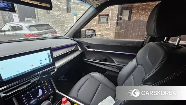 Ssangyong Torres 2023 Темно-зеленый из Кореи, фото 6