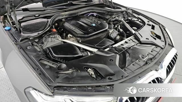BMW 5 Series (G30) id 4282356 из Кореи 27