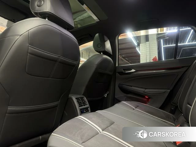 Volkswagen Golf id 4263086 из Китая 23
