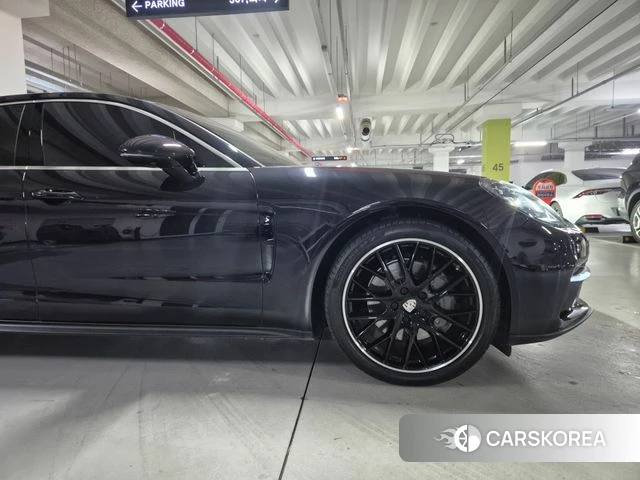 Porsche Panamera (971) id 4246105 из Кореи 8