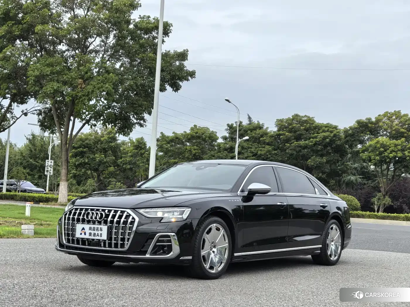 Audi A8 id 4577411 из Китая 16